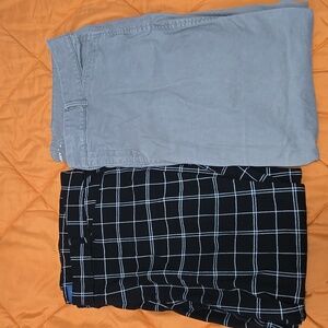 Old Navy Pixie Pants 2 Pairs Womens Size 16 Regular Gray & Black White Plaid